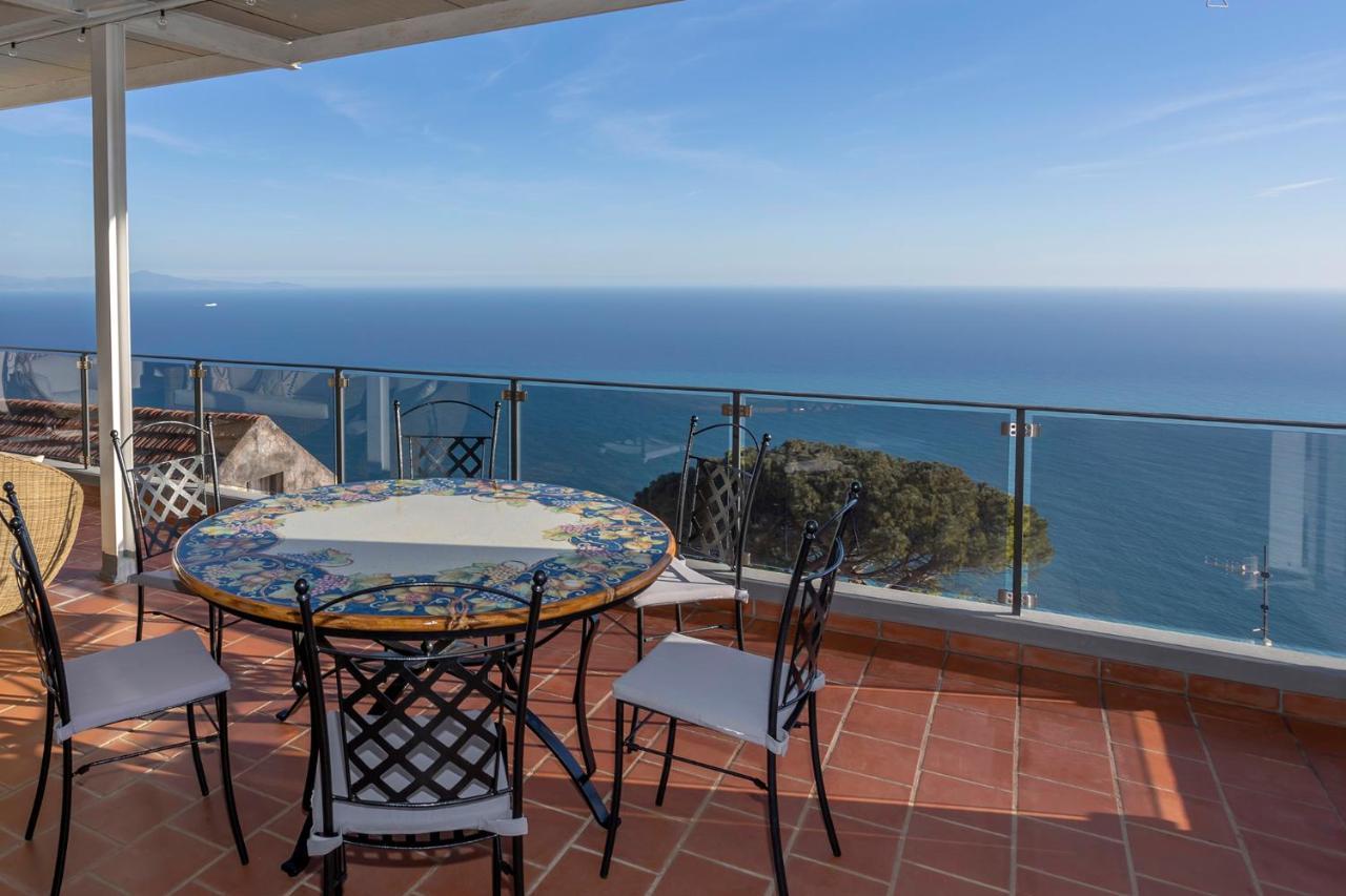 Апартаменты Domus Teresia - Amalfi Coast Фуроре Экстерьер фото